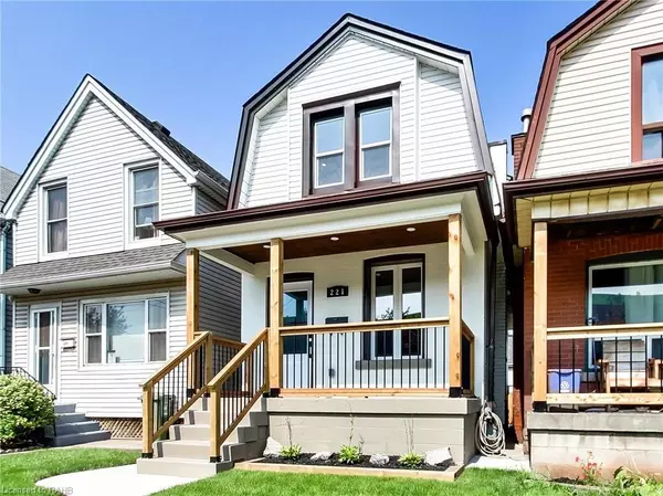 221 GLENDALE Avenue N, Hamilton, ON L8L 7K2