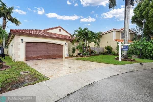 630 Rock Hill Ave,  Davie,  FL 33325