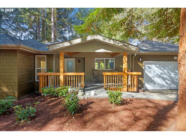 Depoe Bay, OR 97341,155 SW THE PINES DR