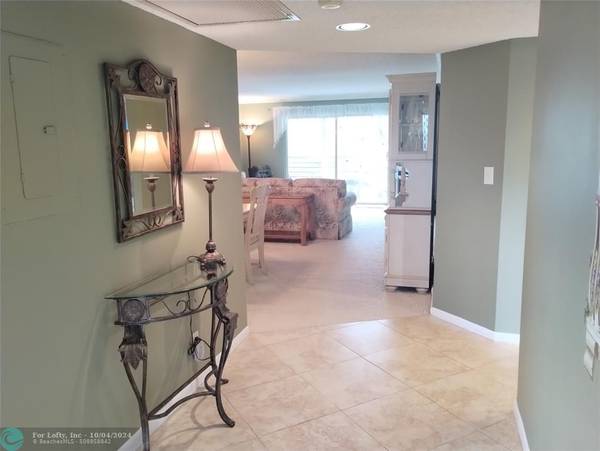 Coconut Creek, FL 33066,1503 Cayman Way  #K3