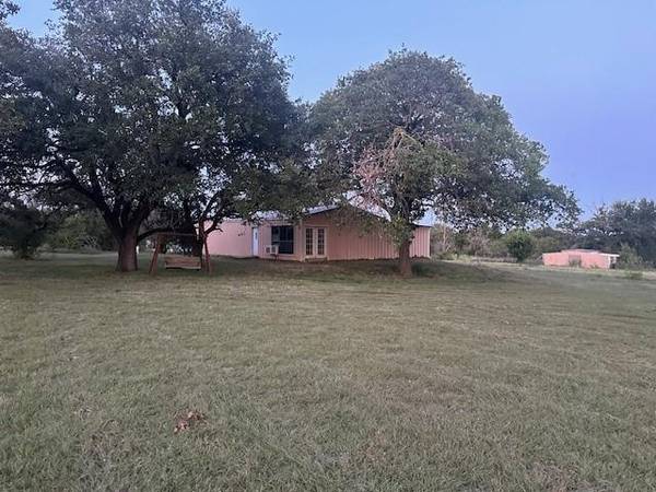 Lipan, TX 76462,5927 Oak Creek Court