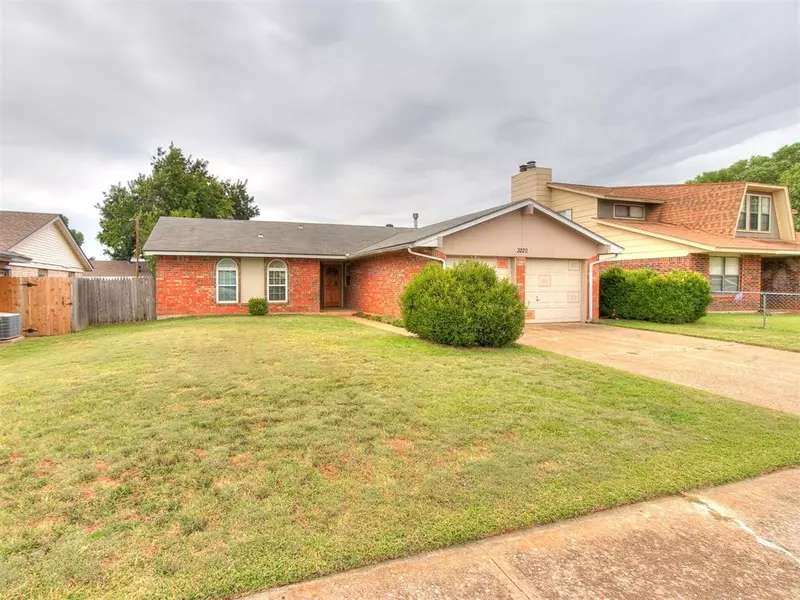 3220 Hillside Drive, Del City, OK 73115