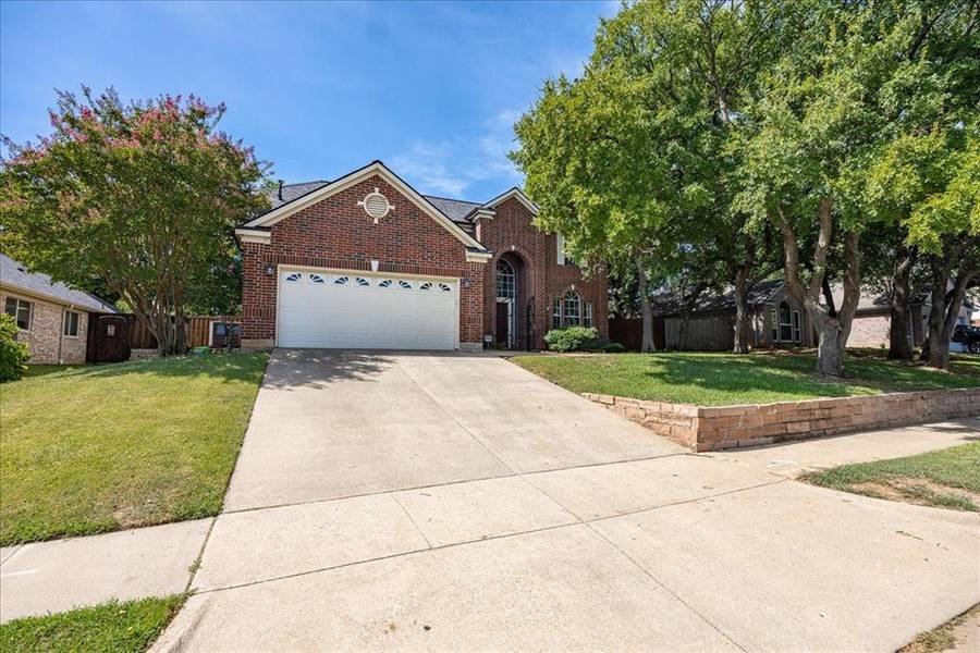 7916 Old Hickory Drive, North Richland Hills, TX 76182