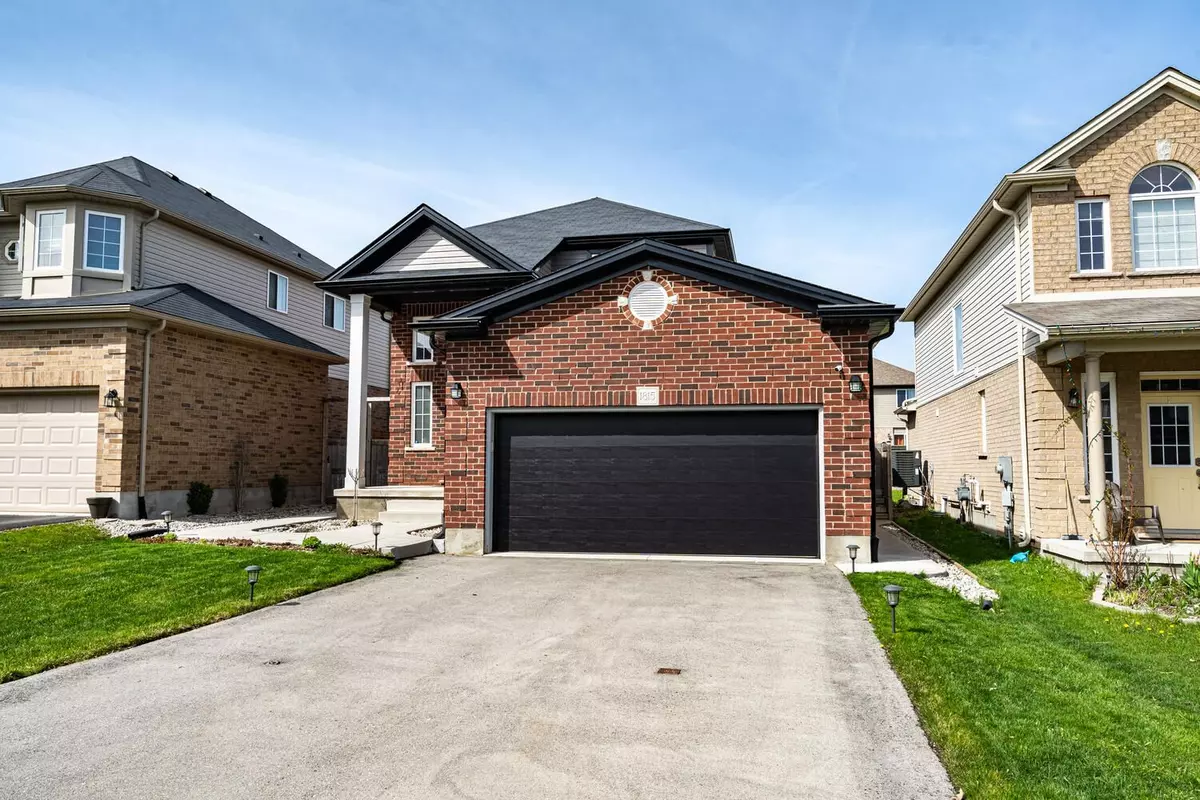 London, ON N6G 5B4,1815 Brown DR