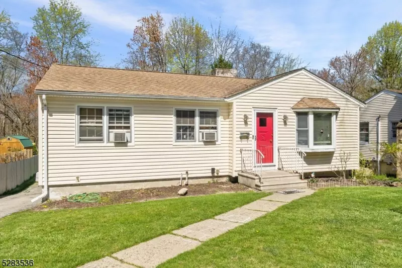 42 Sagamore Trl, Sparta Twp., NJ 07871