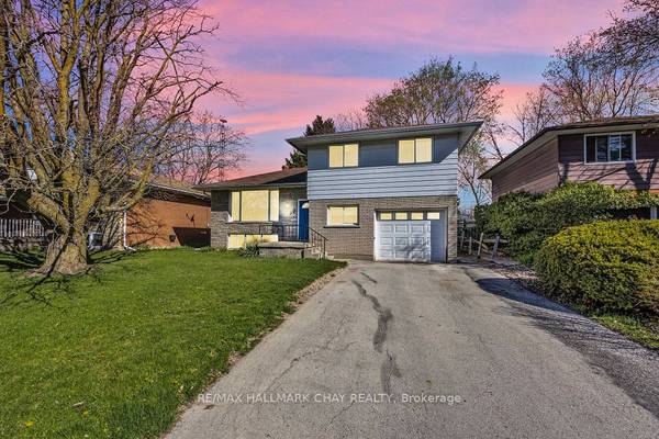 30 Dillane ST E, New Tecumseth, ON L0G 1W0