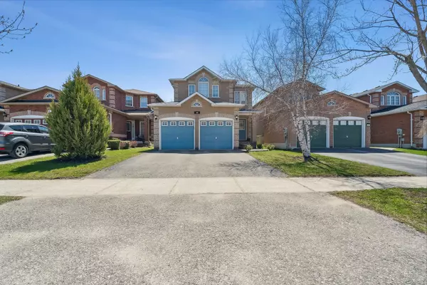 49 Catherine DR, Barrie, ON L4N 0Y5