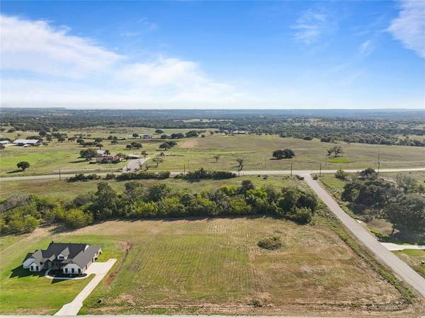 2012 Carrie CT, Peaster, TX 76088