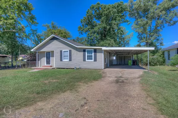 405 Oak Ridge Drive, Benton, LA 71006