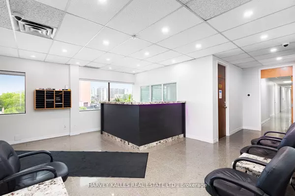 Toronto C14, ON M2M 3W2,6013 Yonge ST #308