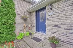 East Gwillimbury, ON L9N 1G4,3 Lepard CRES