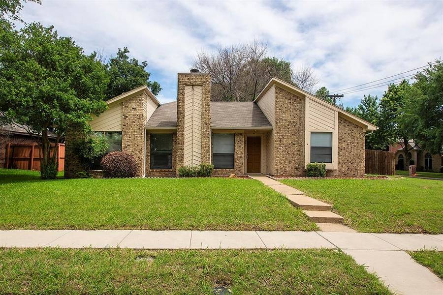 801 Sandhurst Drive, Plano, TX 75025