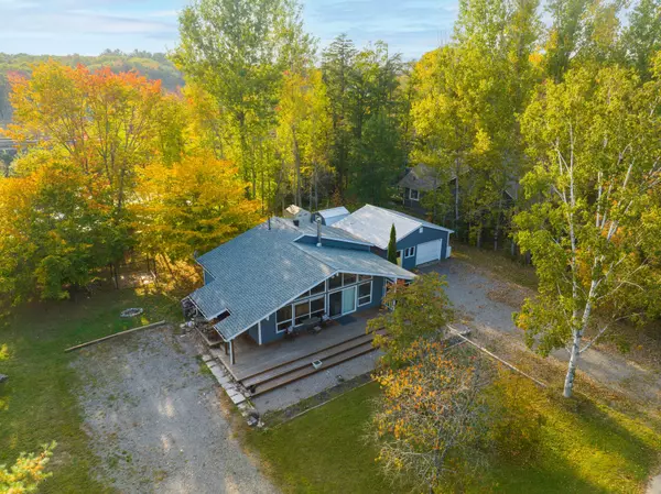 Muskoka Lakes, ON P0C 1A0,1021 Currie ST