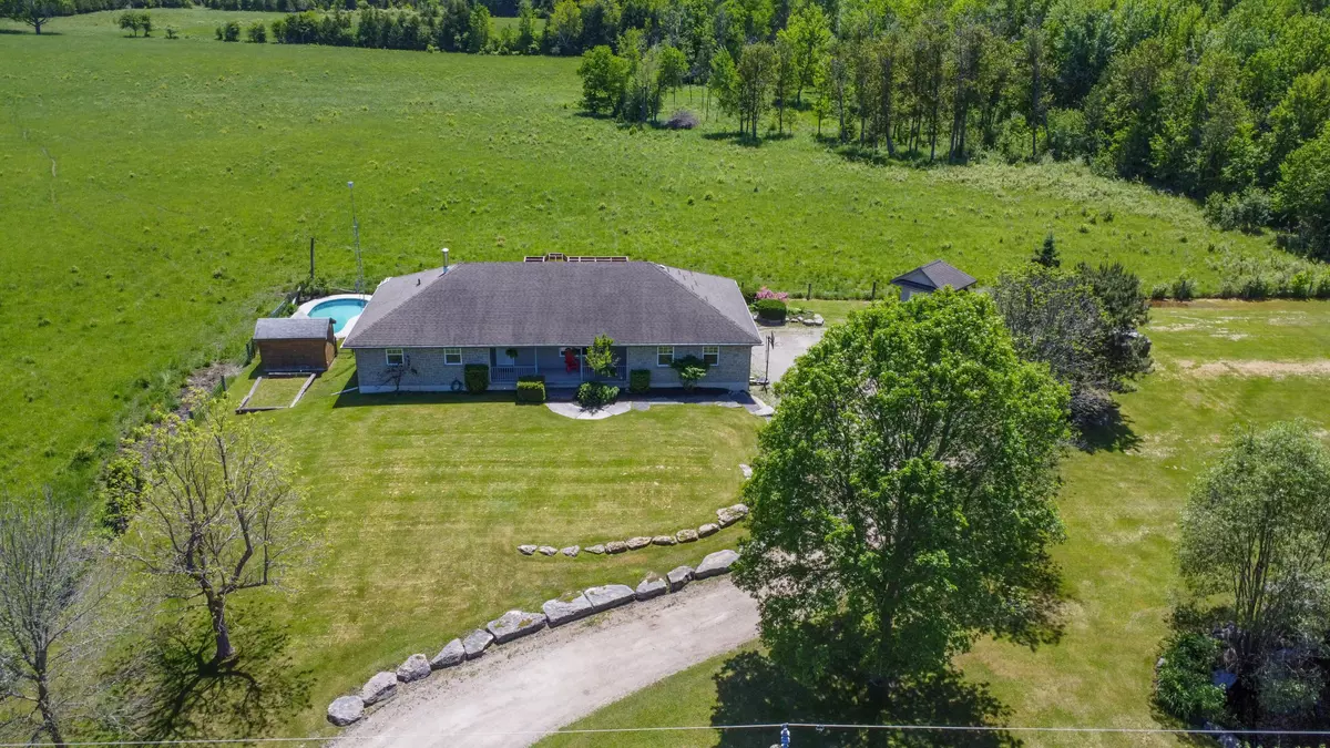 Kawartha Lakes, ON K0M 1G0,206 Powles RD