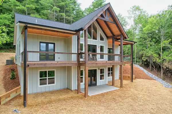 Hayesville, NC 28904,85 Big Pine Drive