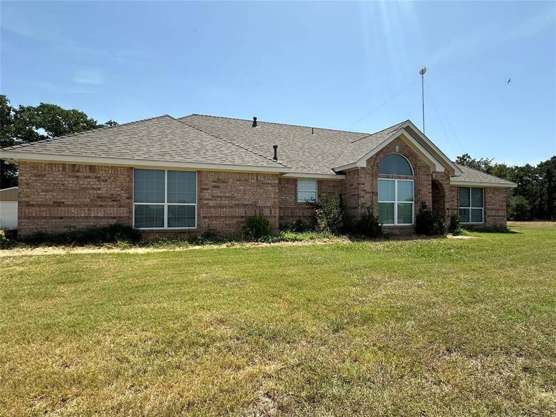 1136 County Road 213, Hico, TX 76457