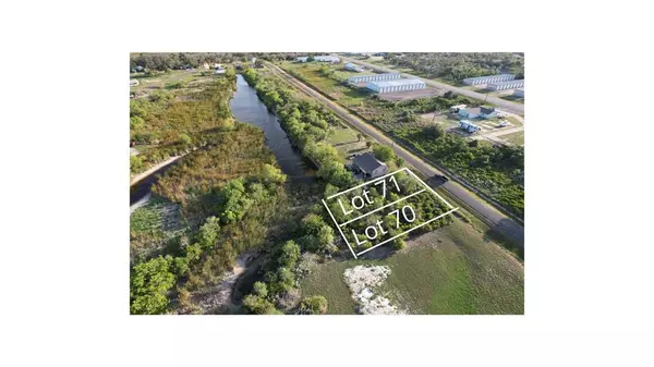 470 W St Charles Loop, Rockport(holiday Beach), TX 78382