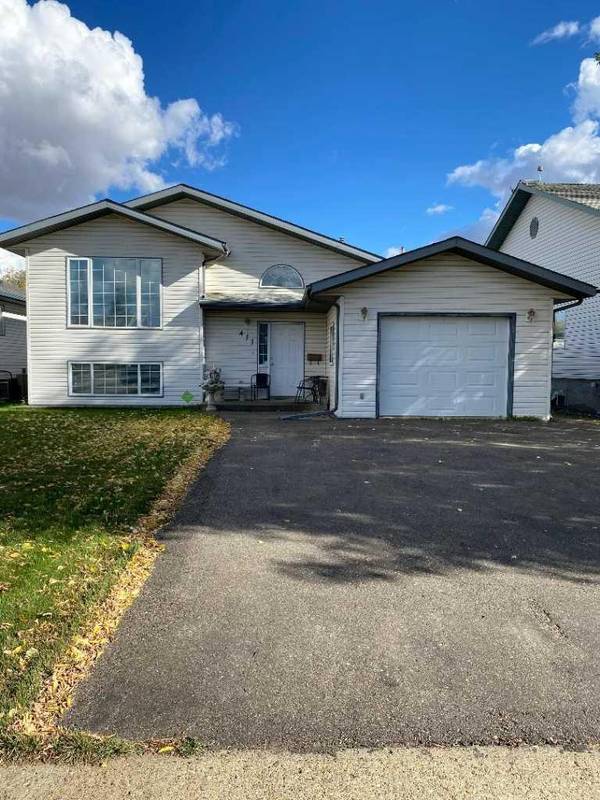 411 1st Street Northeast, Manning, AB T0H 2M0