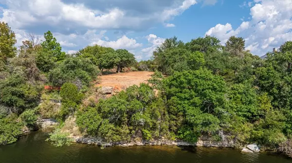 Granbury, TX 76049,5620 Fall Creek Highway