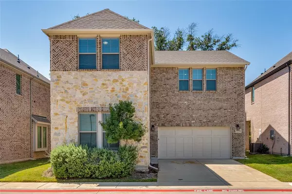 Irving, TX 75063,9839 Romo Street