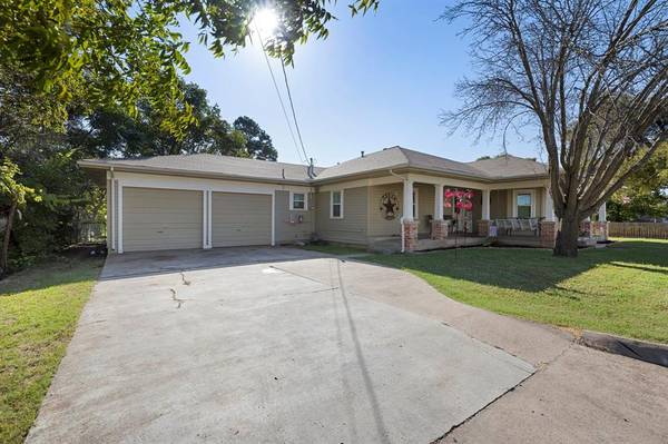 Weatherford, TX 76086,609 S Elm Street S