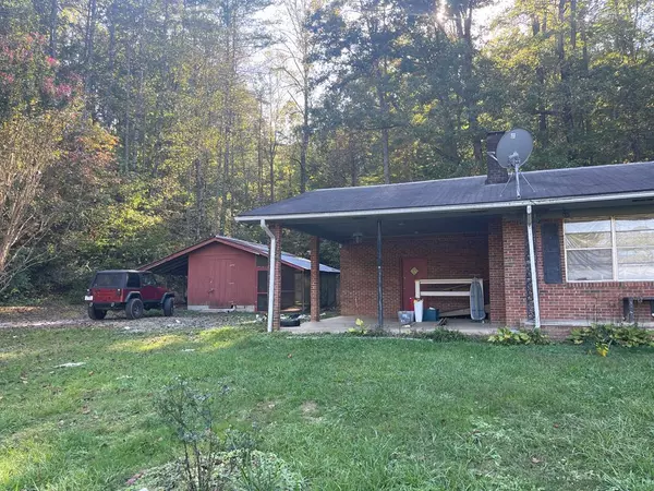 Murphy, NC 28906,788 Caney Creek