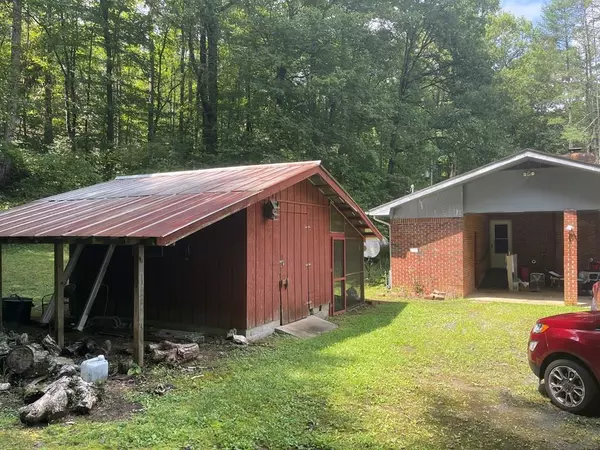 Murphy, NC 28906,788 Caney Creek