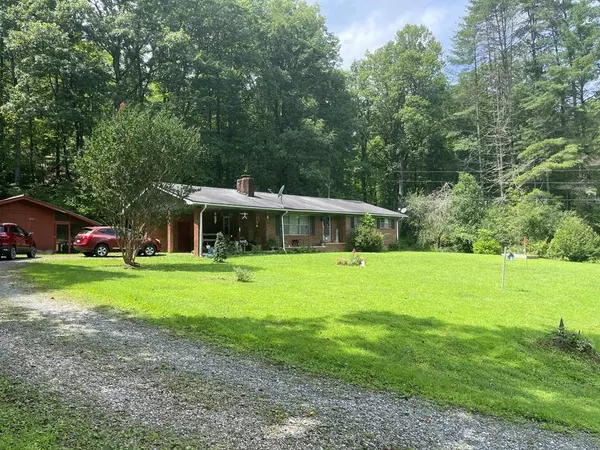 Murphy, NC 28906,788 Caney Creek