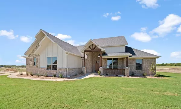 440 Solo Ridge Drive, Waxahachie, TX 75167