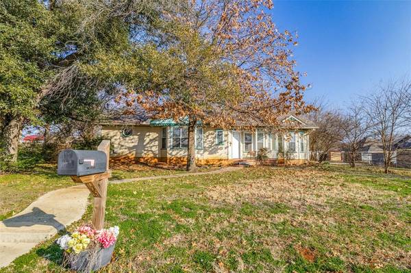 405 Water Street,  Whitesboro,  TX 76273