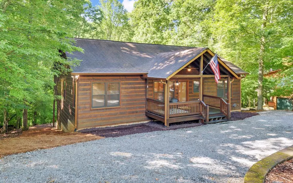 945 Zenith Trail, Ellijay, GA 30540