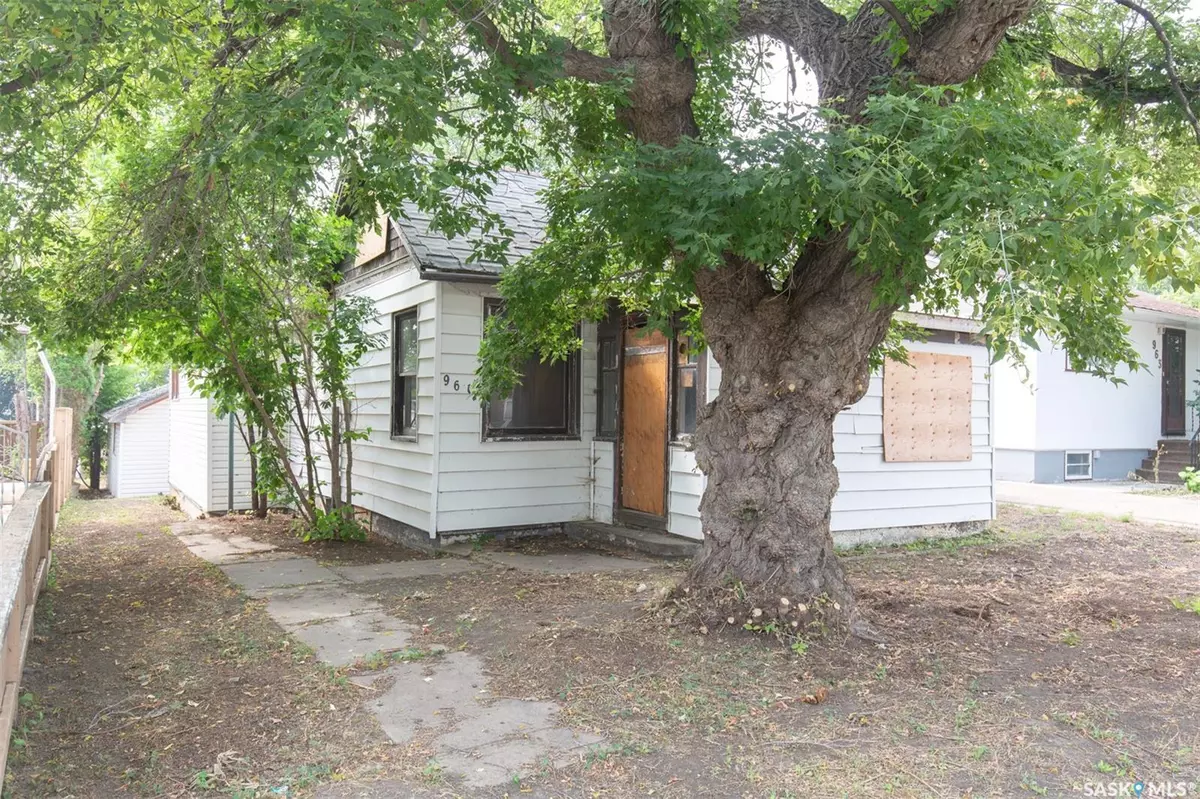 Moose Jaw, SK S6H 2L4,961 Caribou STREET W