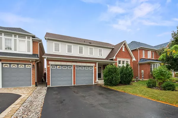 Oshawa, ON L1K 0H5,1832 Badgley CT