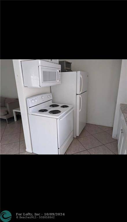 Fort Lauderdale, FL 33316,916 SE 12th Ct #1-2