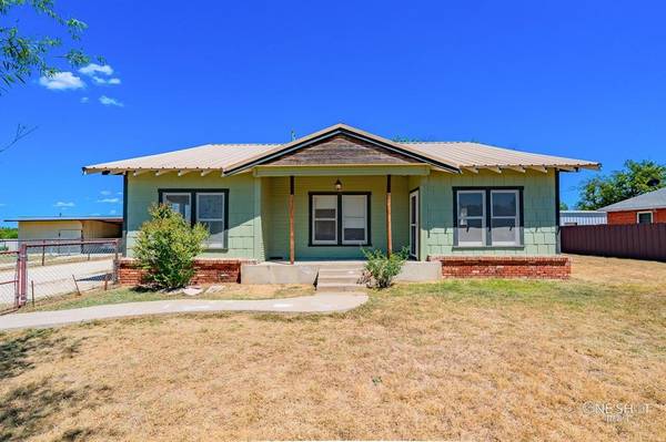 Baird, TX 79504,533 Thelma Avenue