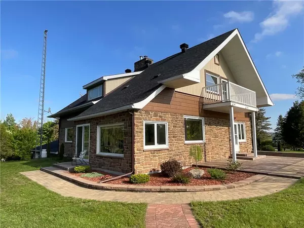 Hawkesbury, ON K6A 2R2,2750 FRONT RD E