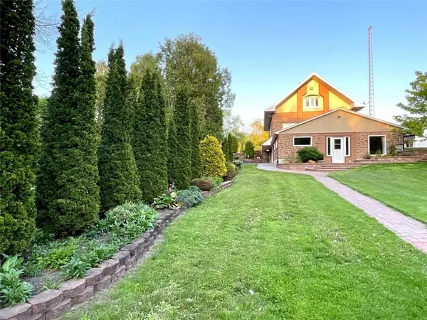 Hawkesbury, ON K6A 2R2,2750 FRONT RD E