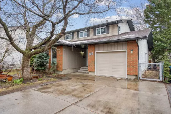 Calgary, AB T3A 2A5,5627 Dalcastle Rise NW