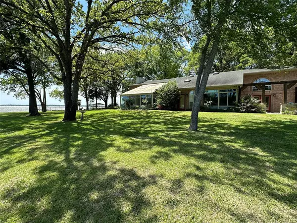 Gun Barrel City, TX 75156,110 Point O View Street