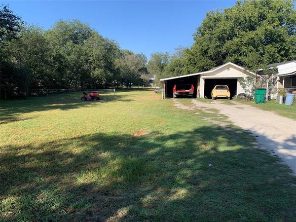 Eastland, TX 76448,1303 S Bassett Street