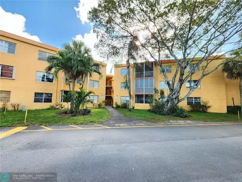 4354 NW 9th ave  #1 E, Deerfield Beach, FL 33064