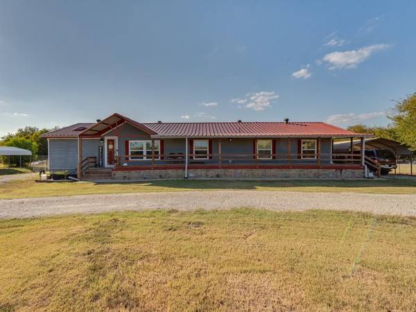 2832 County Road 4104, Crandall, TX 75114