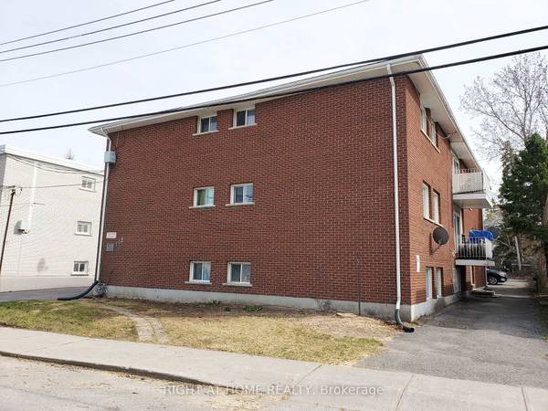 102 Joseph ST, Kingston, ON K7K 2H7