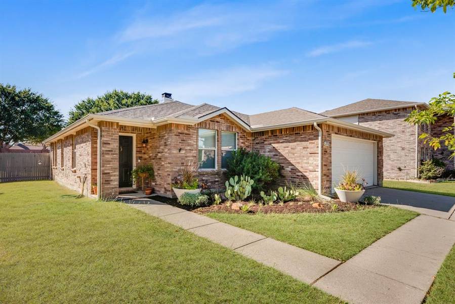 2712 N Wavecrest Court, Little Elm, TX 75068