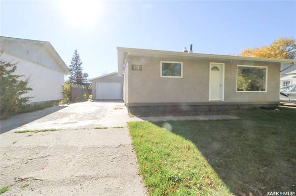 117 3rd STREET NE, Ituna, SK S0A 1N0