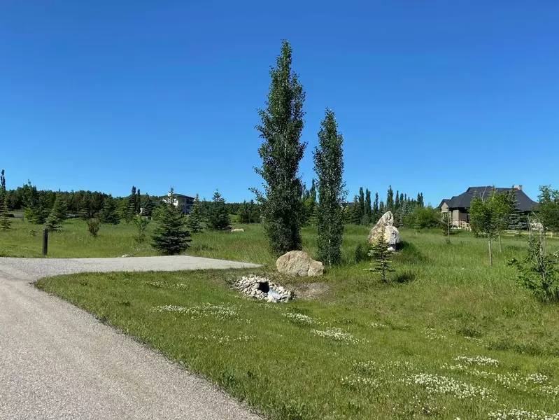 206 Grizzly Rise, Rural Rocky View County, AB T4C 0B5