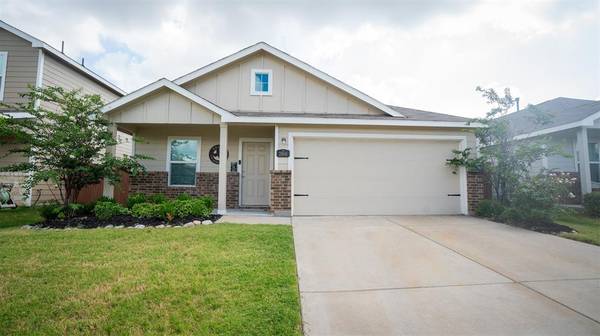 2906 Acacia Drive, Heartland, TX 75126