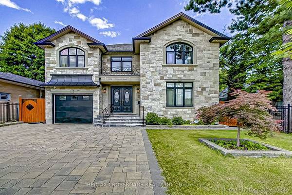 3043 Weston RD, Toronto W05, ON M9M 2T1