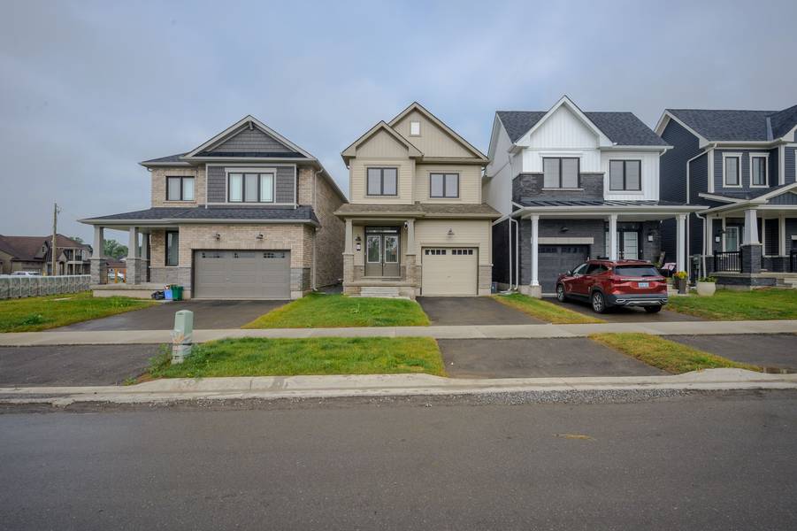 15 Aviron CRES, Welland, ON L3B 0M3