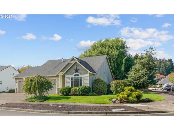 Silverton, OR 97381,915 Pioneer DR